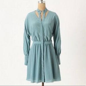 Leifsdottir light green dress